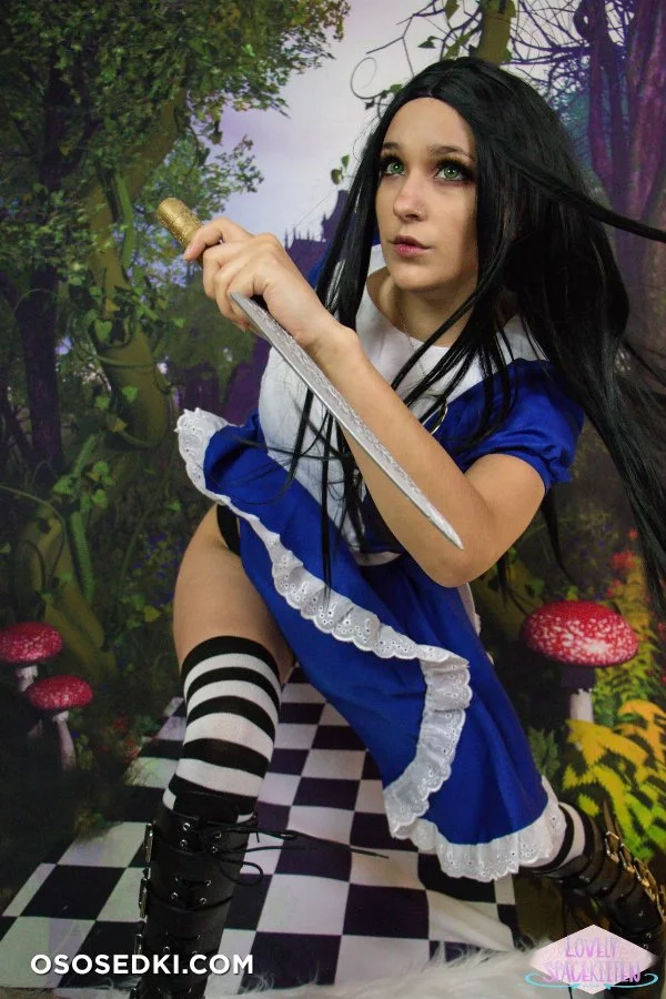 ALICE LIDDELL AMERICAN MCGEES ALICE 99 LEWD PHOTOS LEAKED FROM